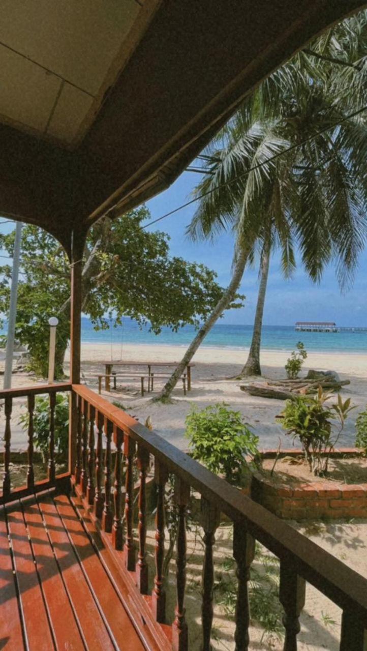 Salang Sayang Resort , Pulau Tioman Kampong Ayer Batang Exterior foto